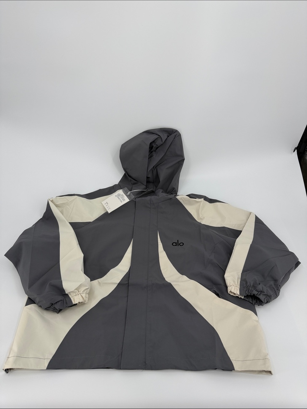 alo Hooded Windbreaker Jacket in Charcoal & Cream